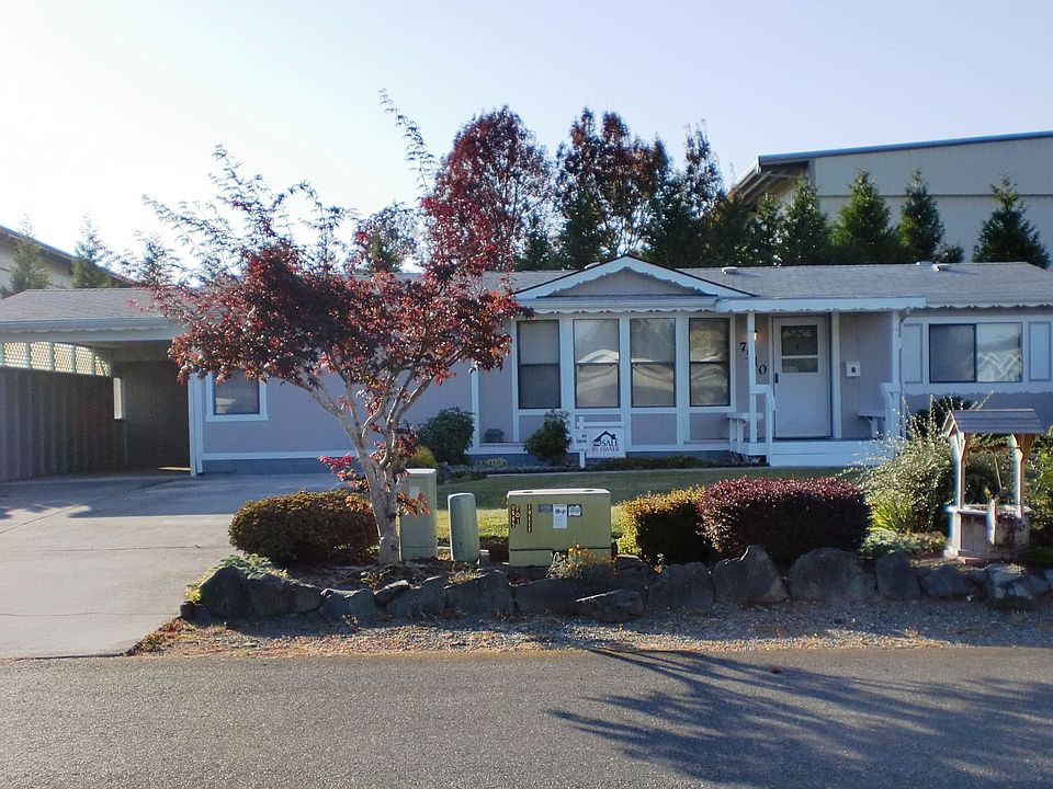 1st image of 7510 18th Avenue Ct E #11