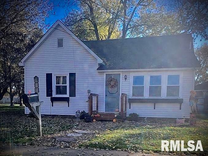 1st image of 330 W Madison St