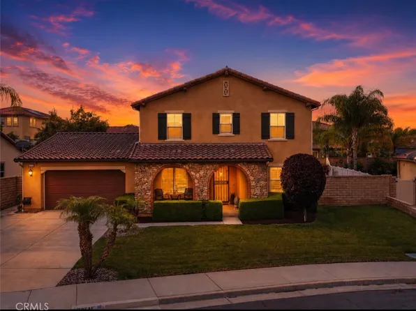 32515 Presidio Hills Ln, Winchester, CA 92596