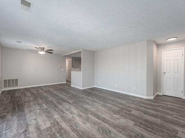Skyridge Apartment Homes | 5411 Bluesky Dr, Cincinnati, OH