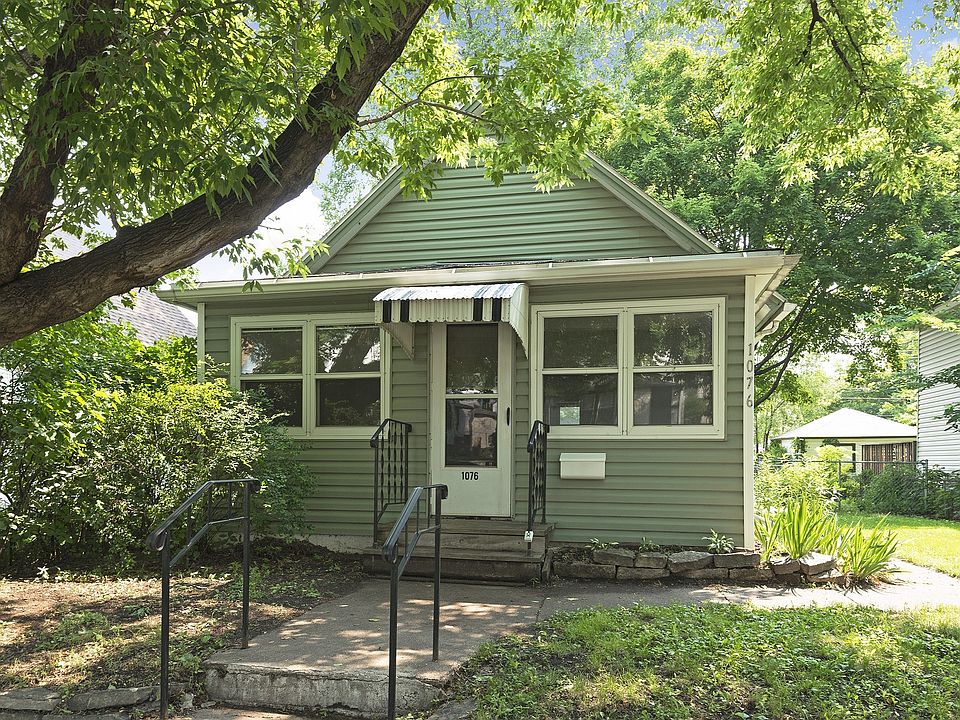 1st image of 1076 Woodbridge St