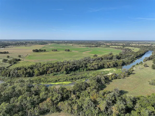0 Golden Valley Ln, La Grange, TX 78945
