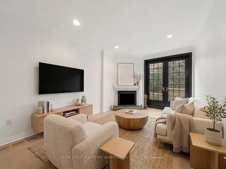 10 Gibson Ave — Photo 8