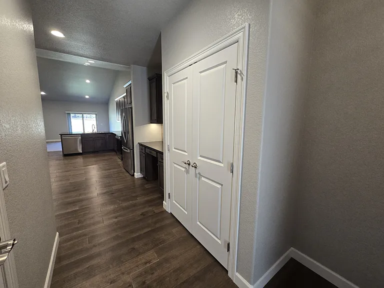 538 Brecken Ct — Photo 17
