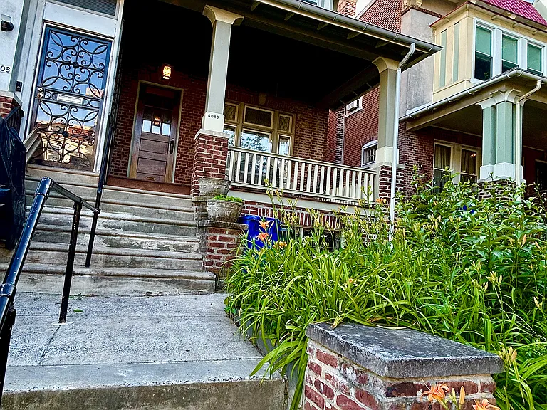 5010 Pulaski Ave — Photo 1