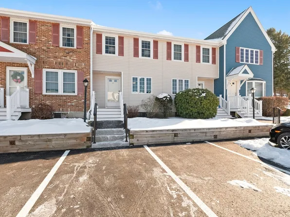 39 Fox Meadow Rd APT F, Leominster, MA 01453