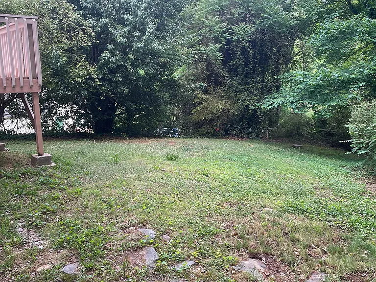 4475 Longley Ln — Photo 6