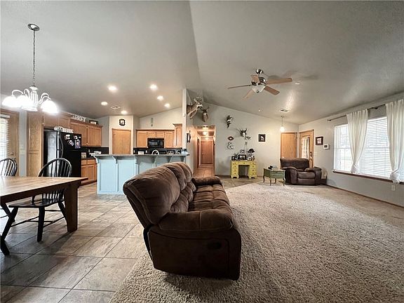 5th image of 101 Tracye Dr
