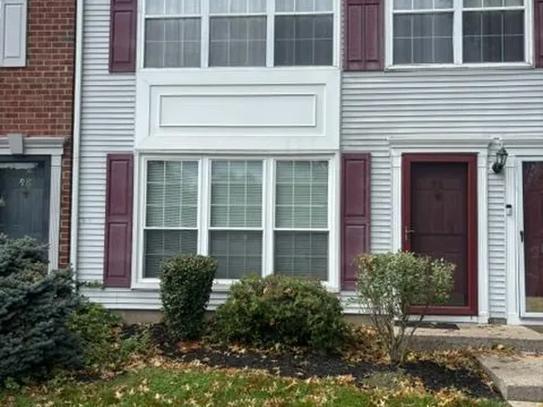 96 Amethyst Way, Franklin Park, NJ 08823