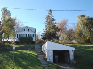 715 E 8th St, Kaukauna, WI 54130