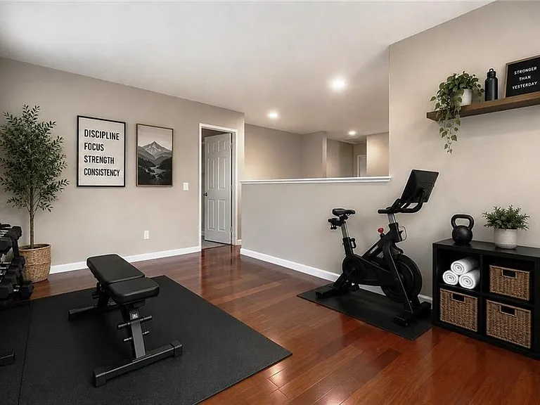 29056 Barcelona Ct — Photo 16