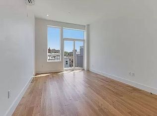 820 Dekalb Ave, Brooklyn, NY 11221