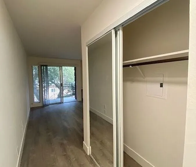 2309 Blake St, Berkeley — Photo 4