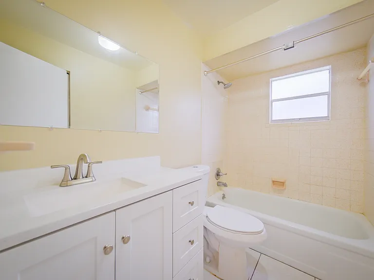 179 Hurwood Ave — Photo 11