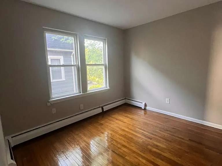 143 Enfield St #B2 — Photo 7