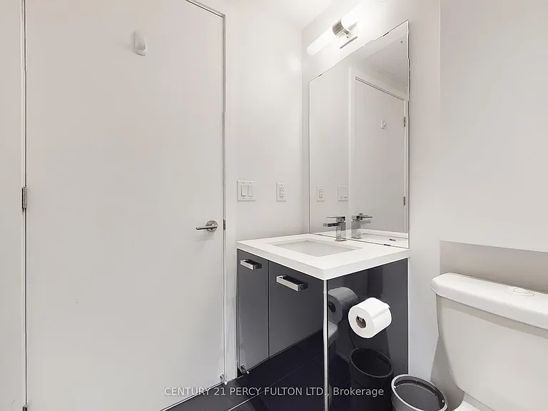 11 Charlotte St #1707 — Photo 28