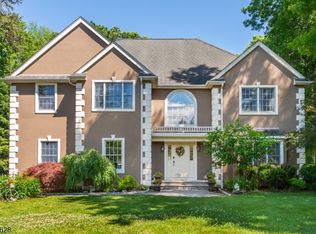 5 Kingston Ct, Jefferson Twp., NJ 07438