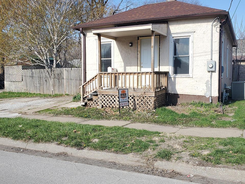 2nd image of 310 N 8th St