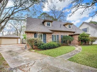 11426 Cold Spring Dr, Houston, TX 77043