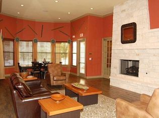 7423 Yarrow Blvd #07WGB61KC, San Antonio, TX 78224