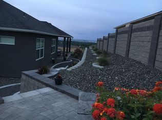 5205 S Quincy Pl, Kennewick, WA 99337