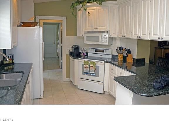 2nd image of 5524 Islandwalk Cir