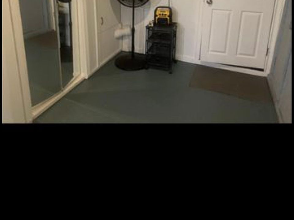 1st image of 806 E Hilton St