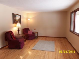 4908 Wisconsin Ave N, New Hope, MN 55428