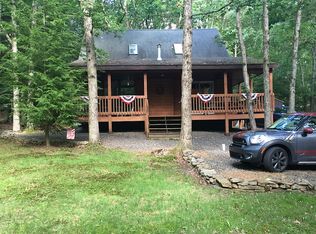 34 Bear Creek Lake Dr, Jim Thorpe, PA 18229