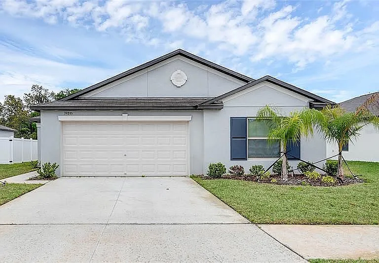39895 Harvest Creek Ln — Photo 1