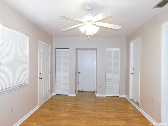 5th image of 2832 NW 41st Pl