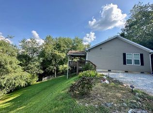 599 Industrial Park Rd, Franklin, NC 28734
