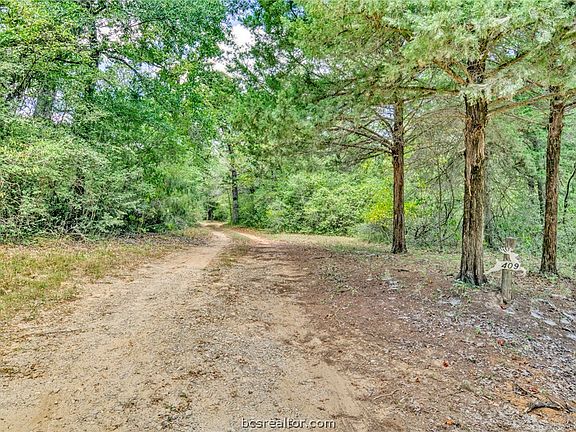 5th image of 9409 Haney Rd