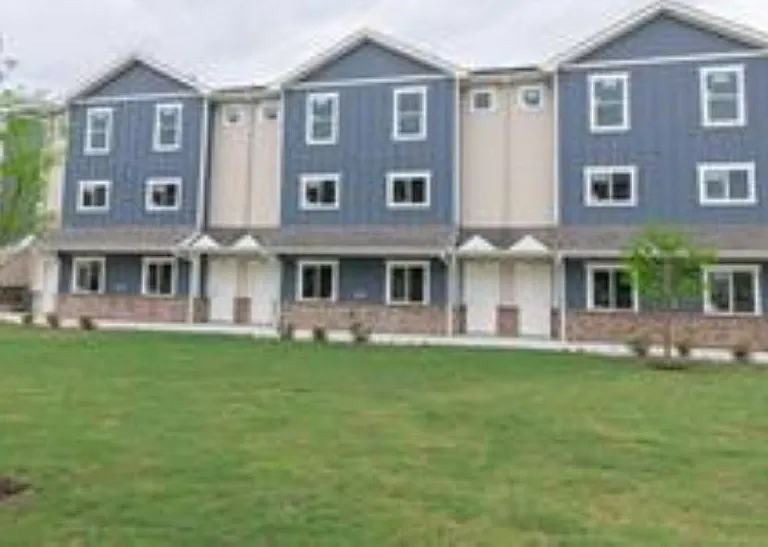 21155 Gosling Rd #16B — Photo 1