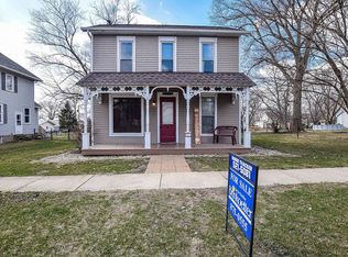 217 N Locust St, Maroa, IL 61756