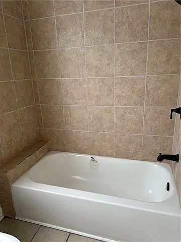 1505 N Roman St — Photo 12