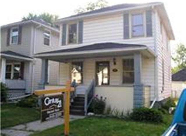 1st image of 40 Grove Park St