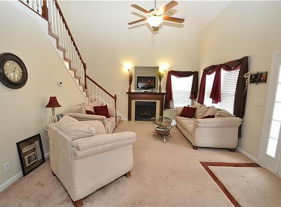 2nd image of 3444 Quicksilver Ln