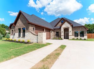 2013 Parker Pl, Corsicana, TX 75110