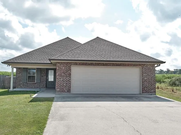 393 Landmark Dr, Raceland, LA 70394