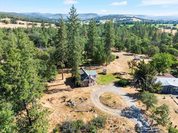 4770 Old Stage Rd, Central Pt, OR 97502