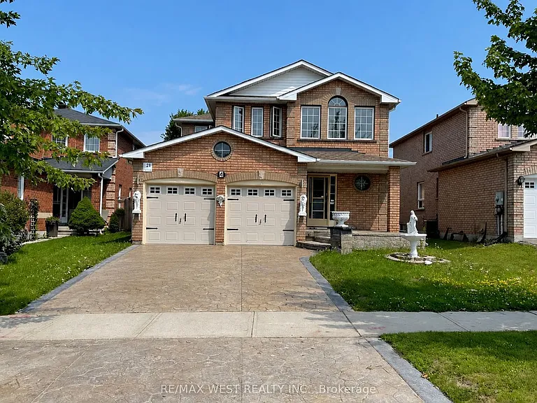 4 Catherine Dr — Photo 1
