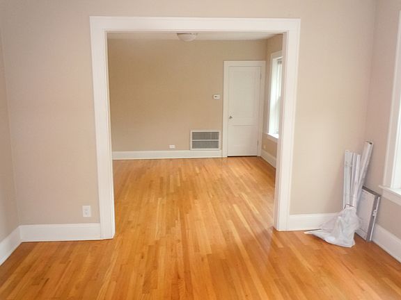 2nd image of 3603 W Cullom Ave #2W