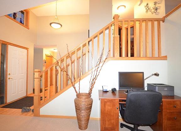 2nd image of 1609 Cedar Knoll Pl