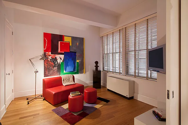 Sold by Compass | media 20