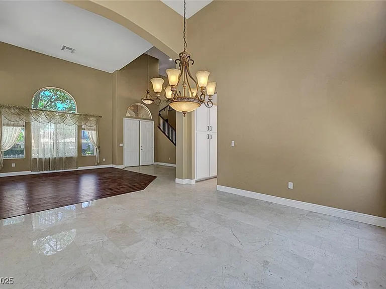 229 N Buteo Woods Ln — Photo 19