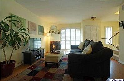 1st image of 622 N Wilson Ave APT 3