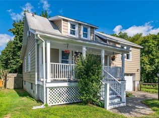 1 Upland St E, Greenwich, CT 06831