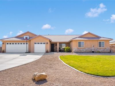 14118 Fresian Ave, Apple Valley, CA, 92307
