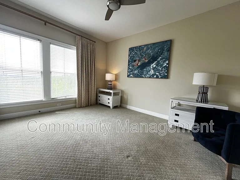 998 Stanford Ave #518 — Photo 15